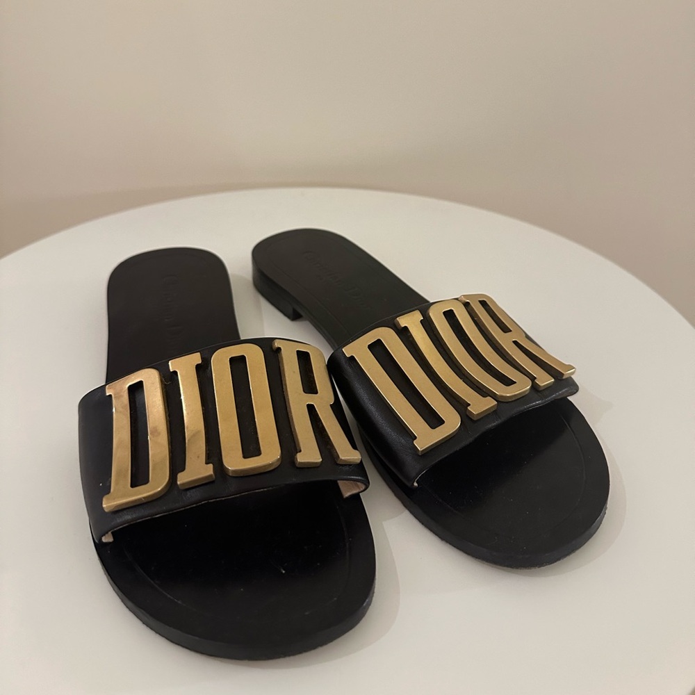 AUTHENTIC DIOR SLIDES